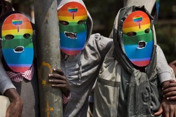 le corps d'un militant LGBT retrouvé dans une boîte métallique