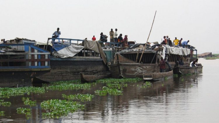 au moins 145 personnes portées disparues dans un naufrage