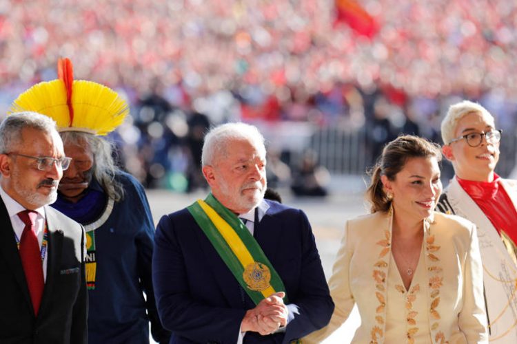 au Brésil, Lula investi dans la joie et la diversité