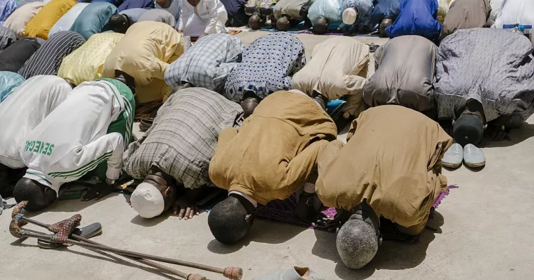 Début du mois sacré du Ramadan pour les musulmans