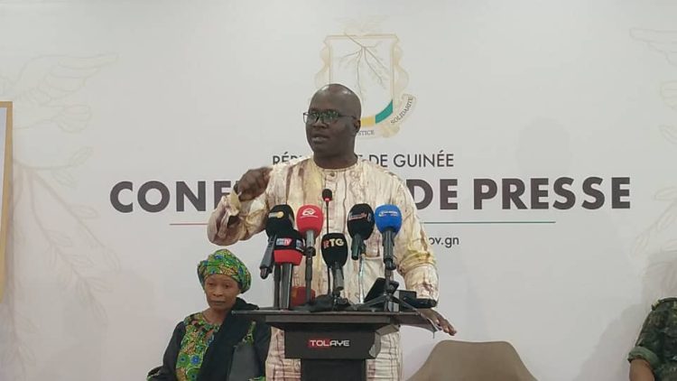 Festival international de musique militaire de Russie les Amazones de Guinée parmi les trois invités d'Afrique