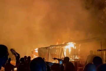 Boké : un incendie ravage plusieurs boutiques et magasins