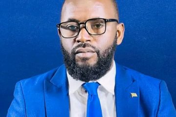 Alpha Bayo aux Guinéens : « Notre destin repose entre nos mains »