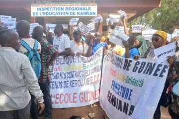 Kankan : des enseignants contractuels non retenus dans la rue