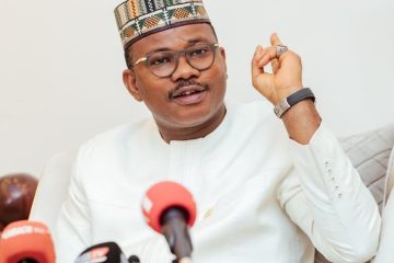 Dansa Kourouma sur le mandat de sept ans dans la nouvelle constitution