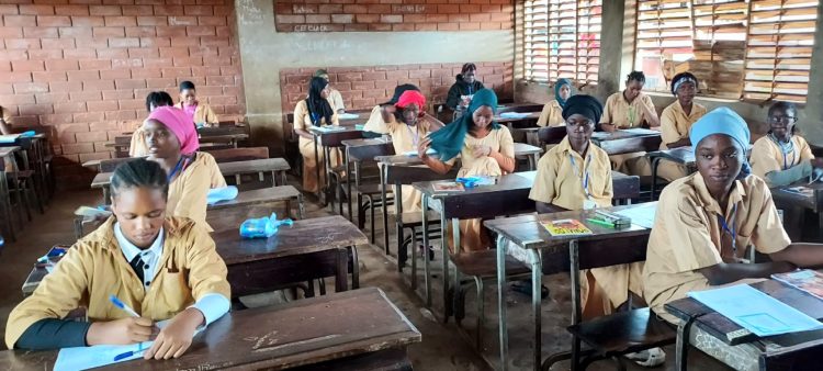 Le DCE de Matoto au lancement du BEPC: « Ceux qui ne feront rien vont redoubler la classe.»