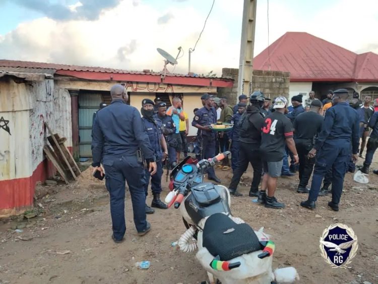 Opération Ouragan à Coyah : la police interpelle neuf individus dont une nourrice