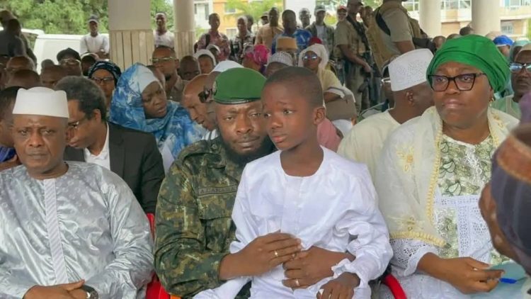 Le Général Amara Camara aux obsèques de Daouda Taban