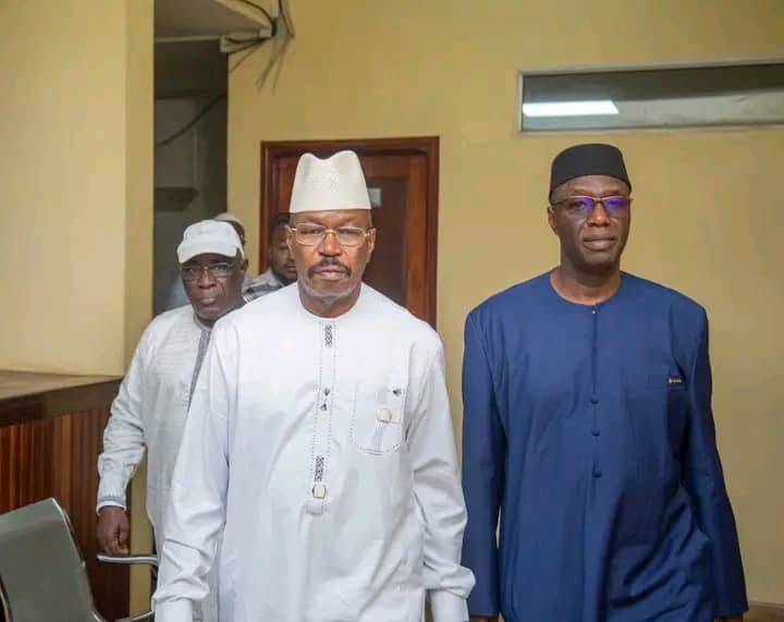 Présidentielle 2025: Dr Ousmane Kaba dépose officiellement sa candidature