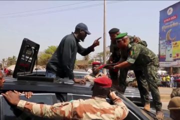 Le président Doumbouya aux militaires