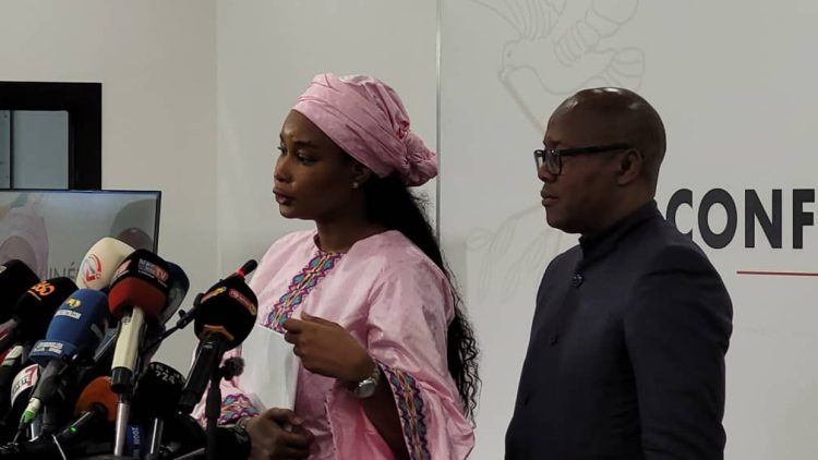 Le gouvernement guinéen réagit à la dissolution des partis politiques