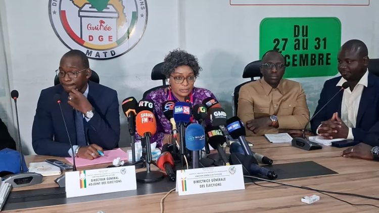 Présentation de la liste provisoire des dossiers pour les élections législatives