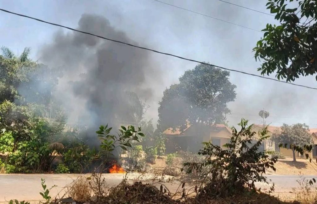 Plusieurs localités de Boffa en ébullition pour manque d'électricité