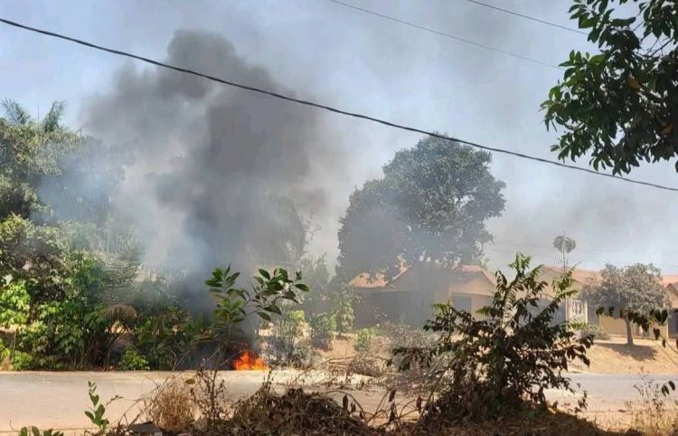 Plusieurs localités de Boffa en ébullition pour manque d'électricité