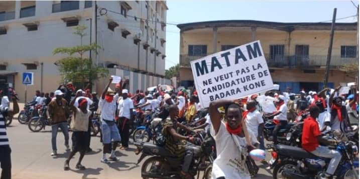 Des jeunes manifestent contre Badra Koné à Matam