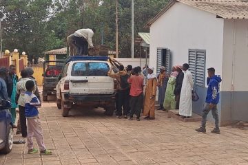 Labé: jeune saute d'un camion et meurt