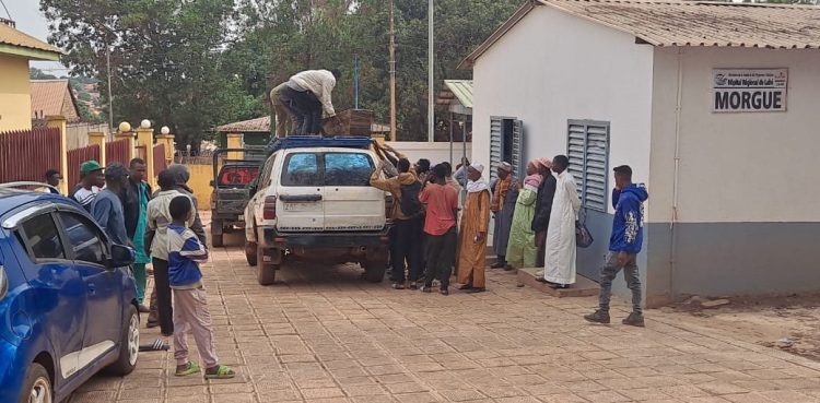 Labé: jeune saute d'un camion et meurt