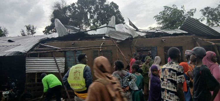 Plusieurs habitations décoiffées par le vent à Mombeya, dans Dalaba