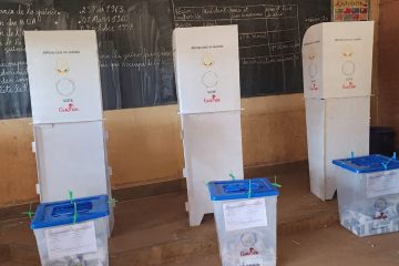 Des agents électoraux en colère à Boffa