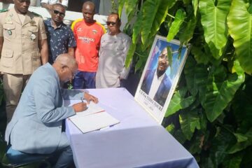 Bah Oury au domicile de Sidya Touré