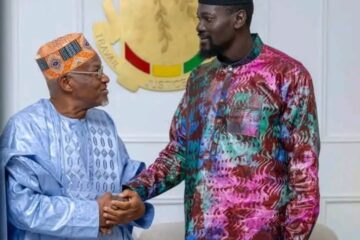 Palais Mohamed V: Mamadi Doumbouya rencontre Elhadj Alseny Barry