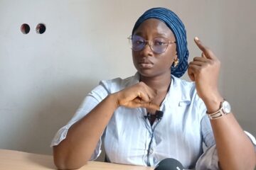 Fatoumata Binta Barry parle de l'excision sur guineesouverain.com.