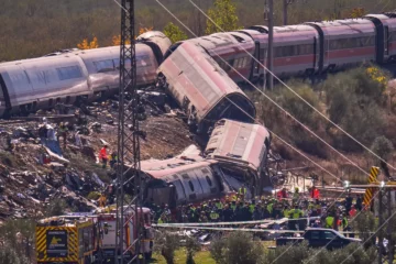 Collision ferroviaire en Espagne le bilan monte à 64 morts